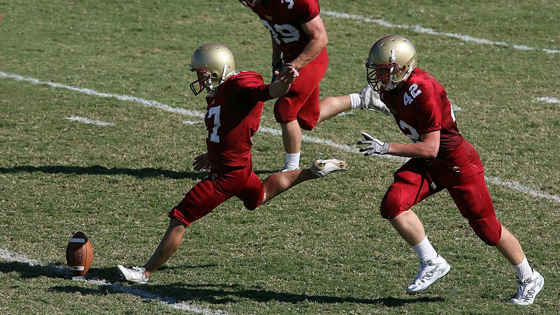 kaiyun-“英超积分榜形势复杂，争冠形势日益严峻”，英超积分榜超