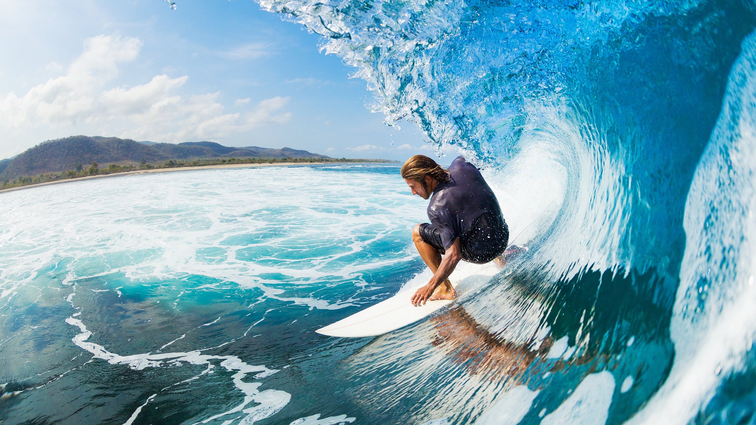 -在季后赛关键战中,库里攻防两端表现俱佳,砍下35分并抢下5个抢断!